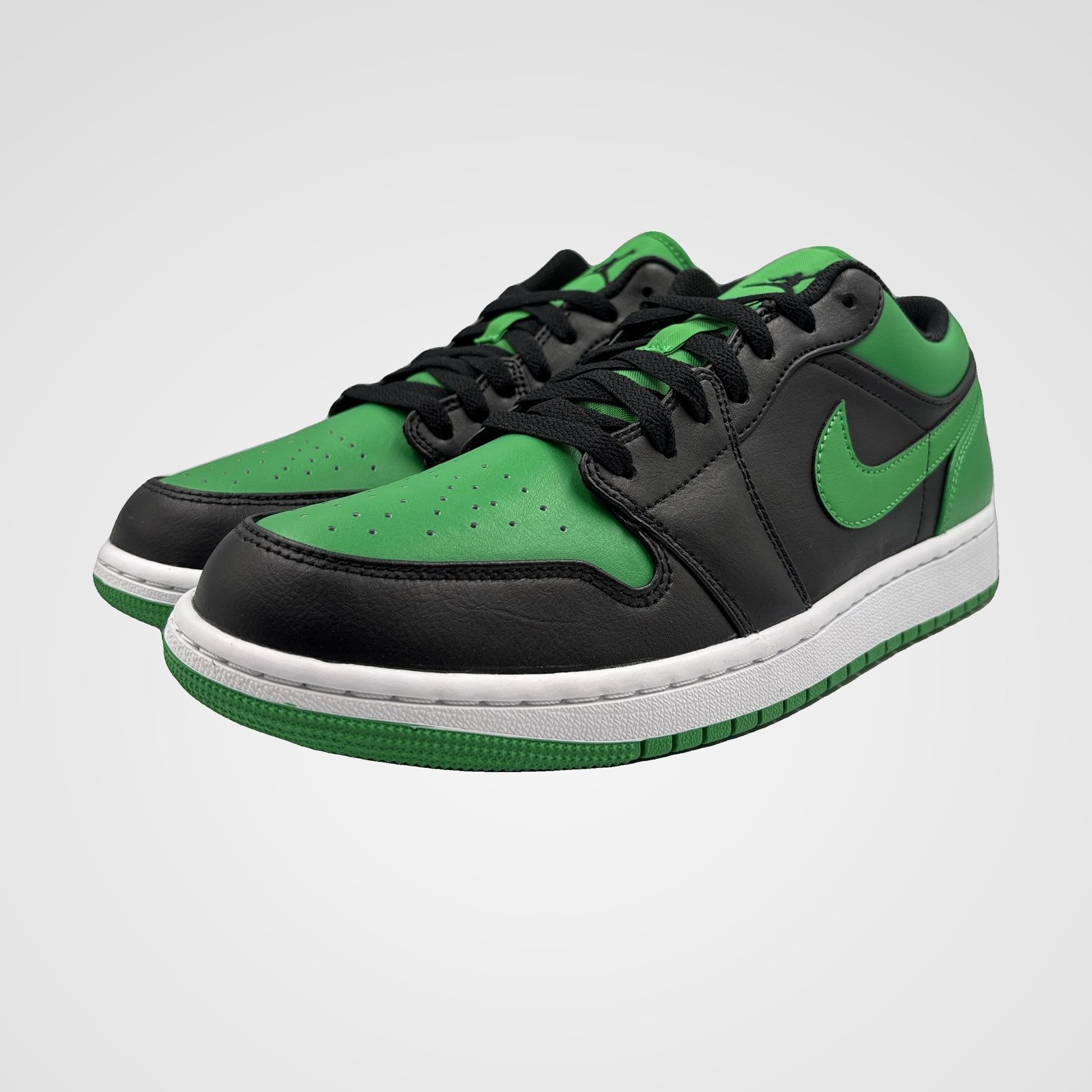 Air Jordan 1 Low Air Jordan 1 Low - Image 3