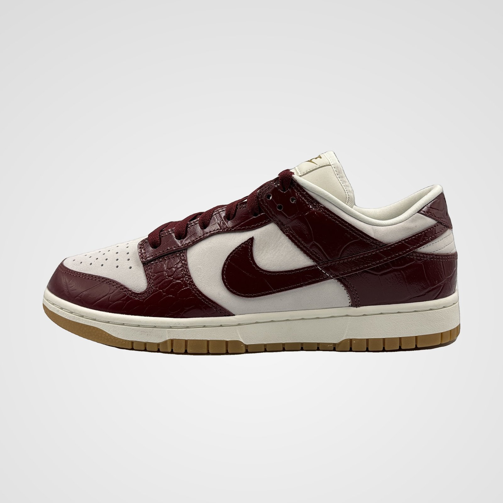 Nike Dunk Low LX Nike Dunk Low LX