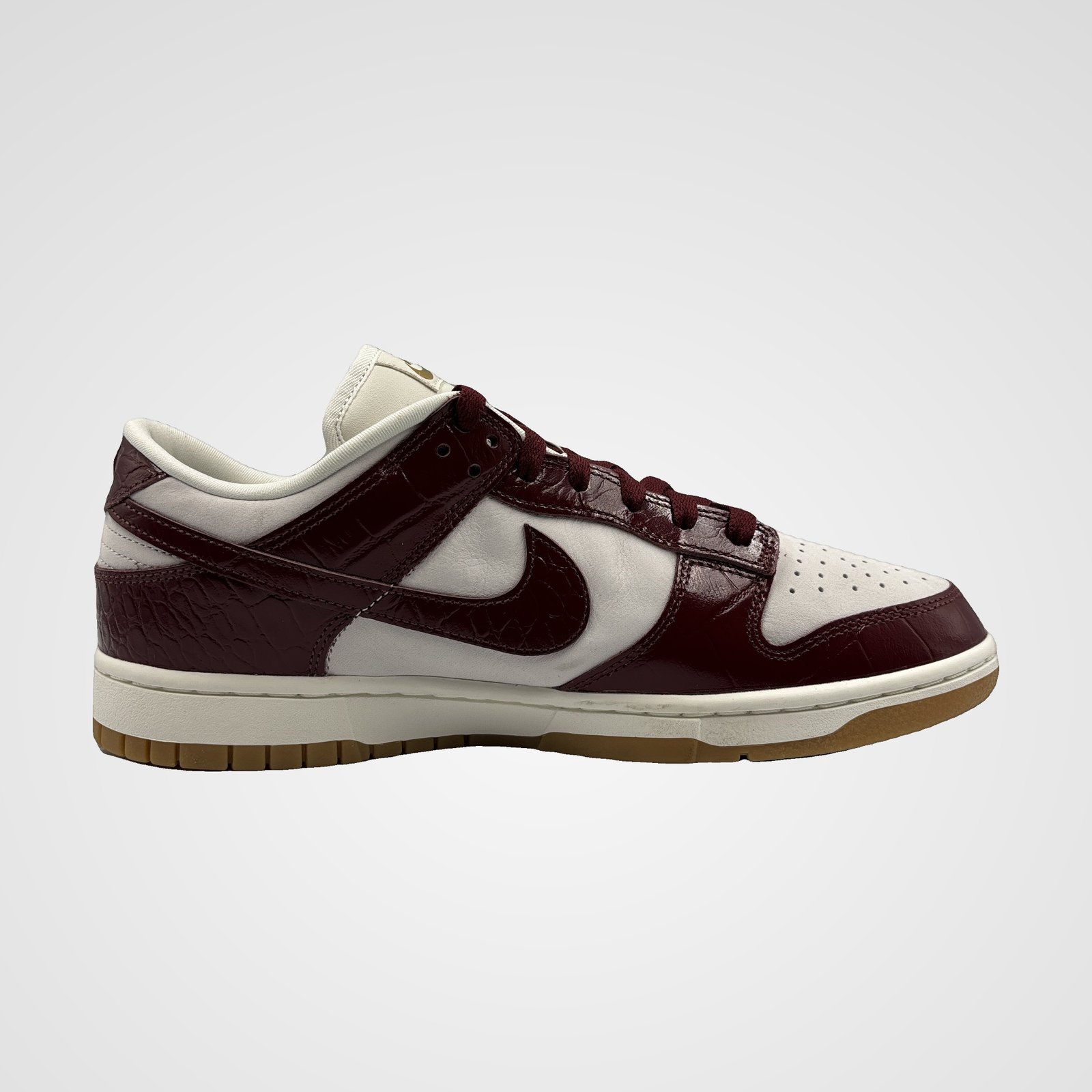 Nike Dunk Low LX Nike Dunk Low LX - Image 2
