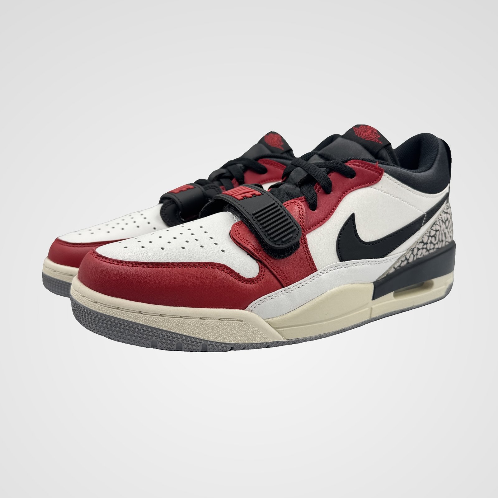 Air Jordan Legacy 312 Low Air Jordan Legacy 312 Low - Image 3
