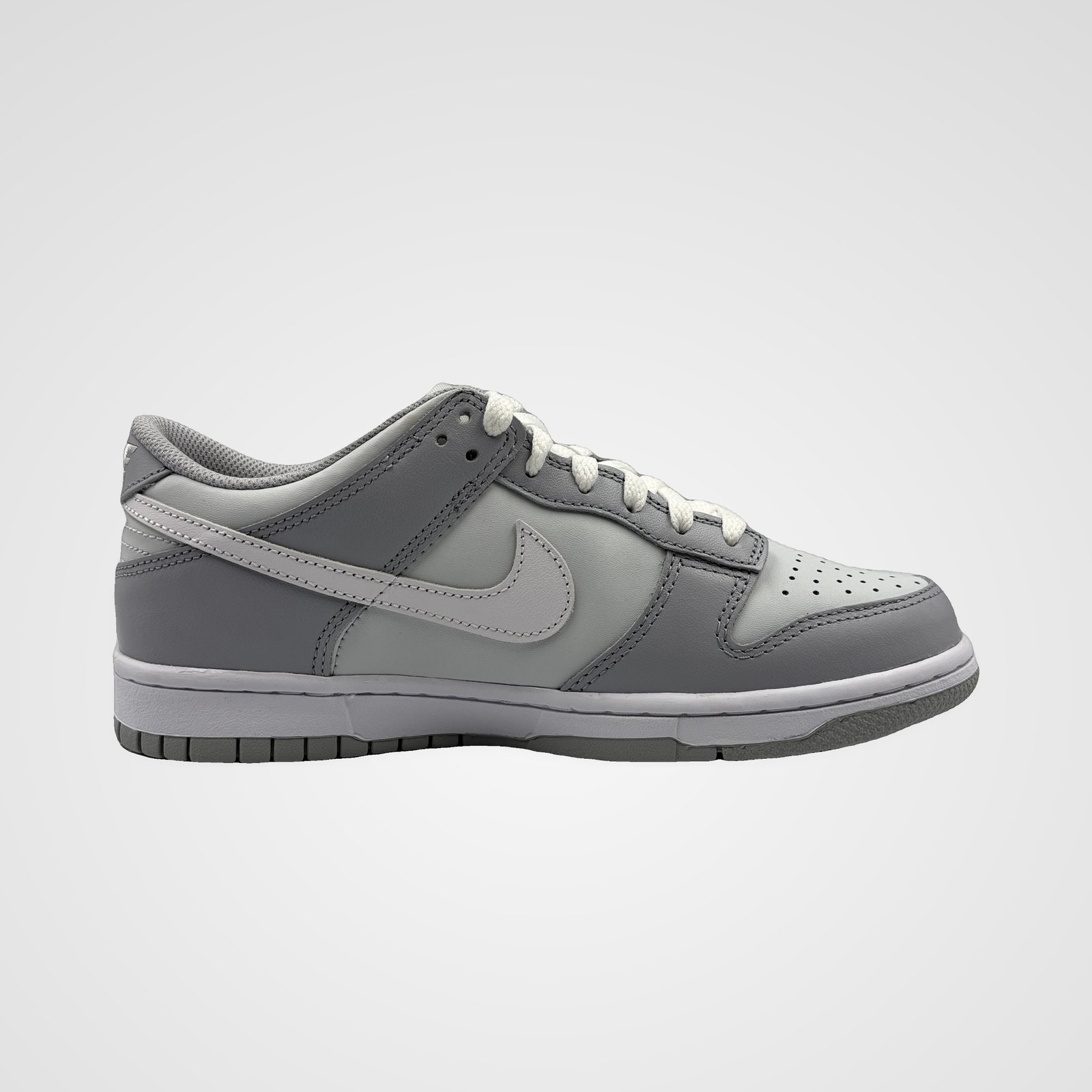 Nike Dunk Low GS Nike Dunk Low GS - Image 2