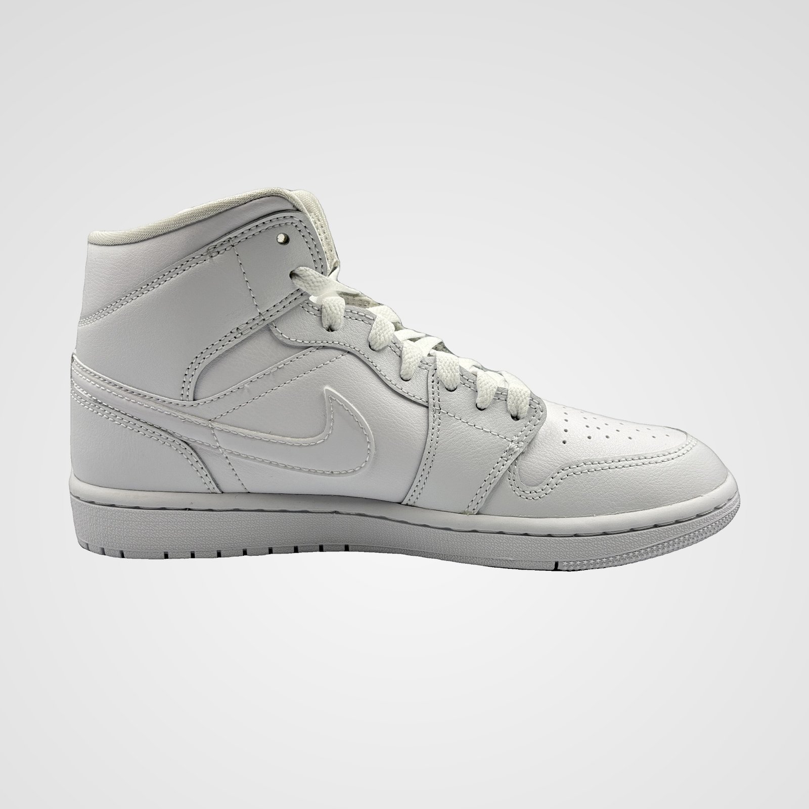 Air Jordan 1 Mid Air Jordan 1 Mid - Image 2