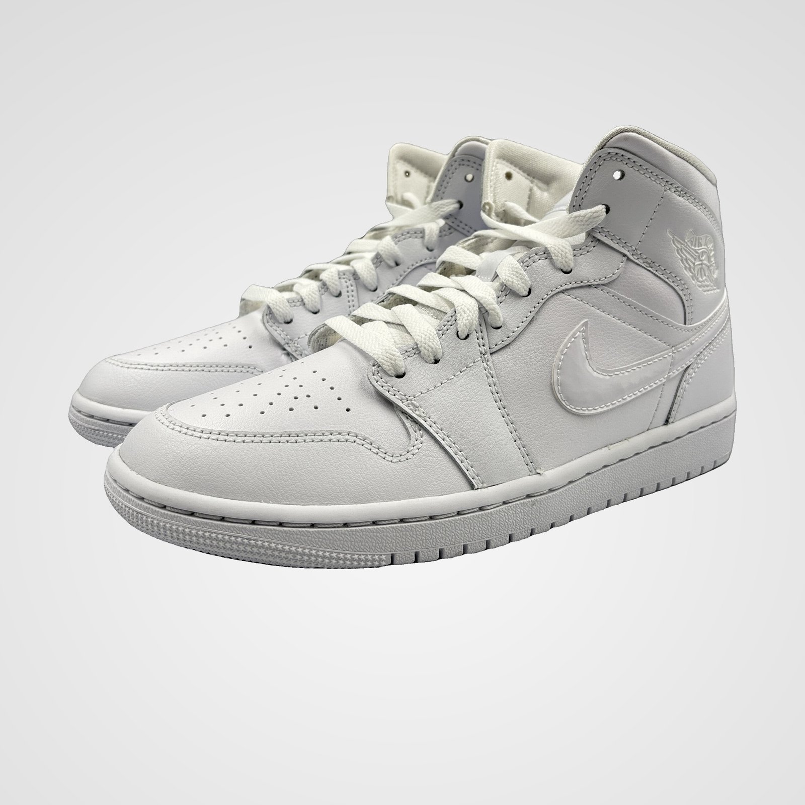 Air Jordan 1 Mid Air Jordan 1 Mid - Image 3