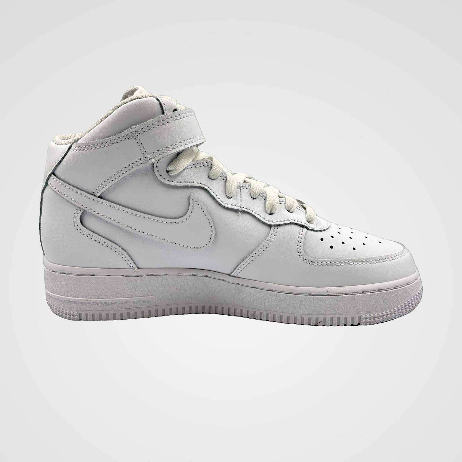 Nike Air Force 1 Mid GS Nike Air Force 1 Mid GS - Image 2