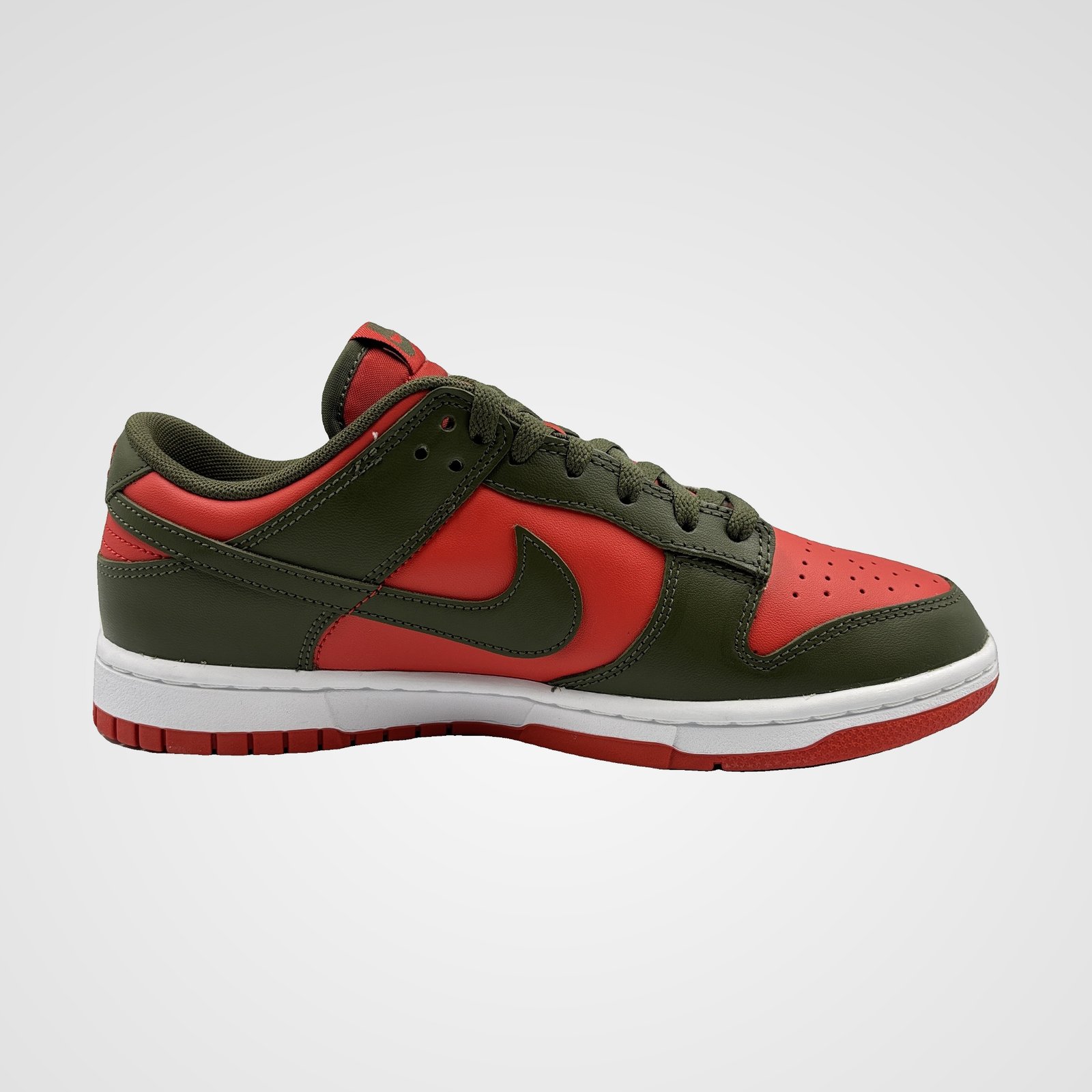 Nike Dunk Low Retro Nike Dunk Low Retro - Image 2
