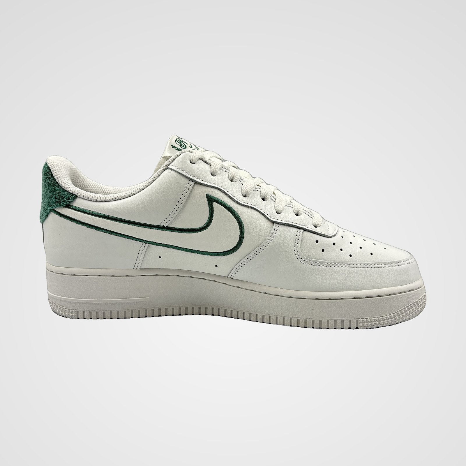 Nike Air Force 1 '07 LV8 Nike Air Force 1 '07 LV8 - Image 2