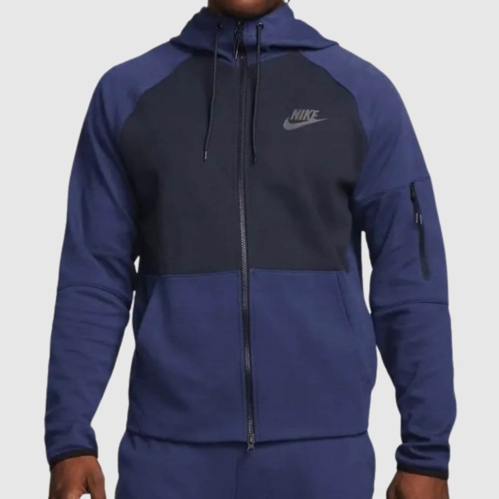 Nike NSW Tech Essentials Nike NSW Tech Essentials