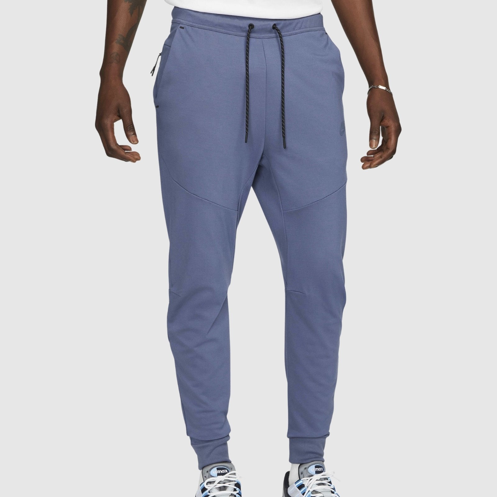 Nike Tech Fleece Lightweight Nike Tech Fleece Lightweight - Image 2