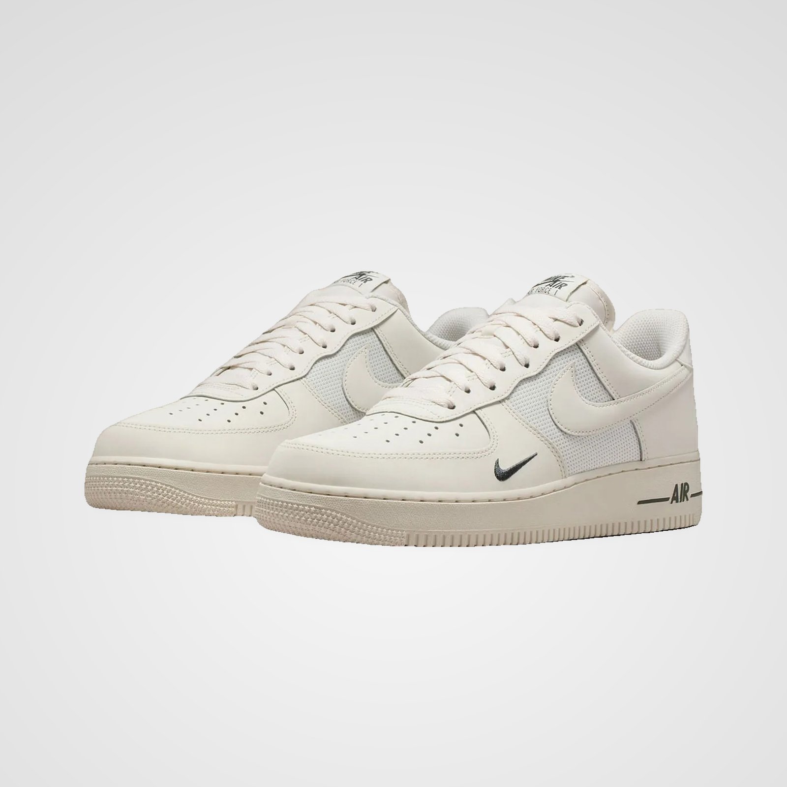 Nike Air Force 1 Low ’07 Nike Air Force 1 Low ’07