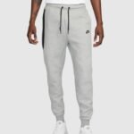 Nike Tech Fleece
