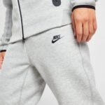 Nike Tech Fleece - Image 4