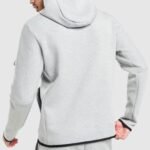 Nike Tech Fleece - Image 3