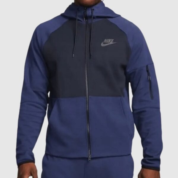 Nike NSW Tech Essentials