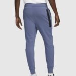 Nike Tech Fleece Lightweight - Image 3