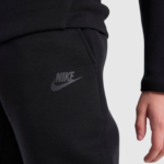 Nike Tech Fleece - Image 3
