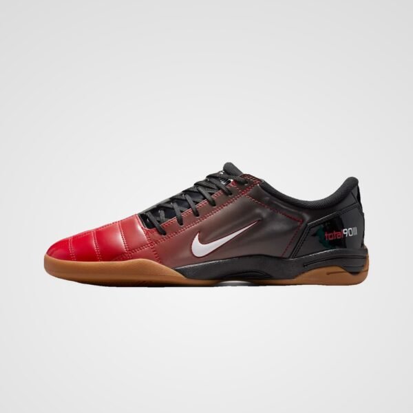 Nike Total 90