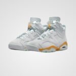 Air Jordan 6 Retro - Image 2