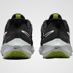 Nike Pegasus Shield - Image 4