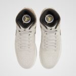 Air Jordan 1 Mid - Image 5