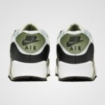 Nike Air Max 90 - Image 4