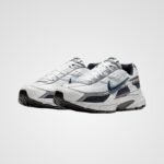 Nike Initiator