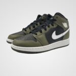 Air Jordan 1 Mid GS - Image 2