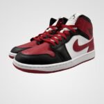 Air Jordan 1 Mid - Image 3