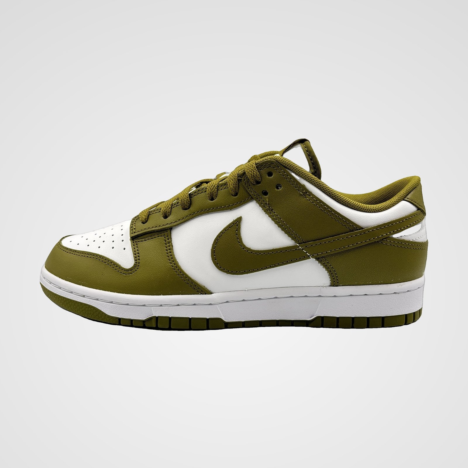 IMG_5883.jpg Nike Dunk Low "Olive" - Image 1