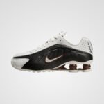Nike Shox R4