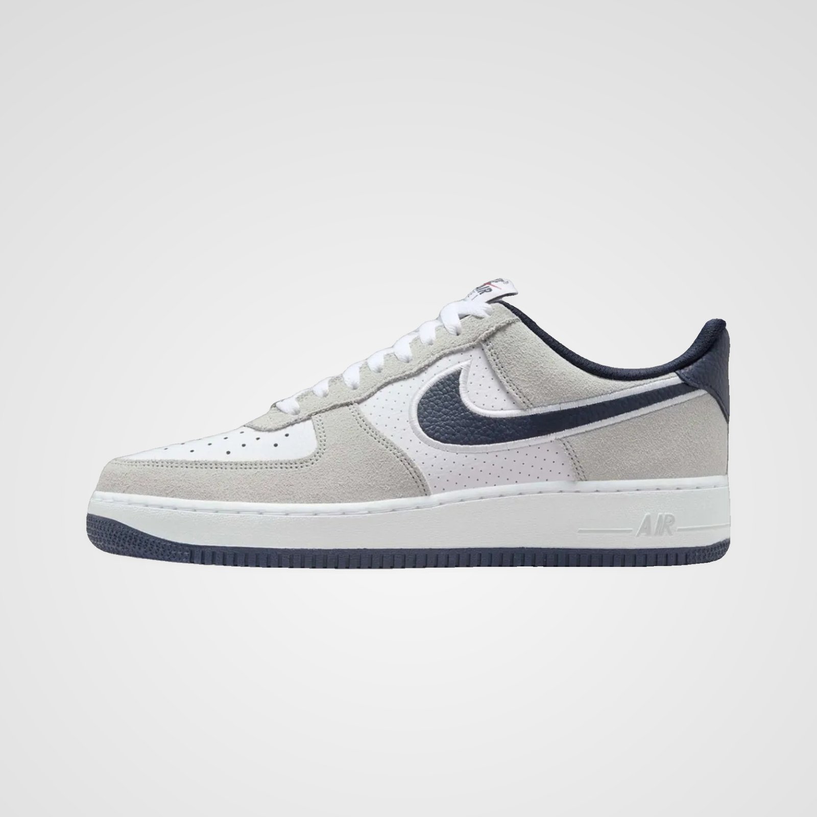 textil-hatter-16x16733-1.jpg Nike Air Force 1 Low ’07 - Image 1